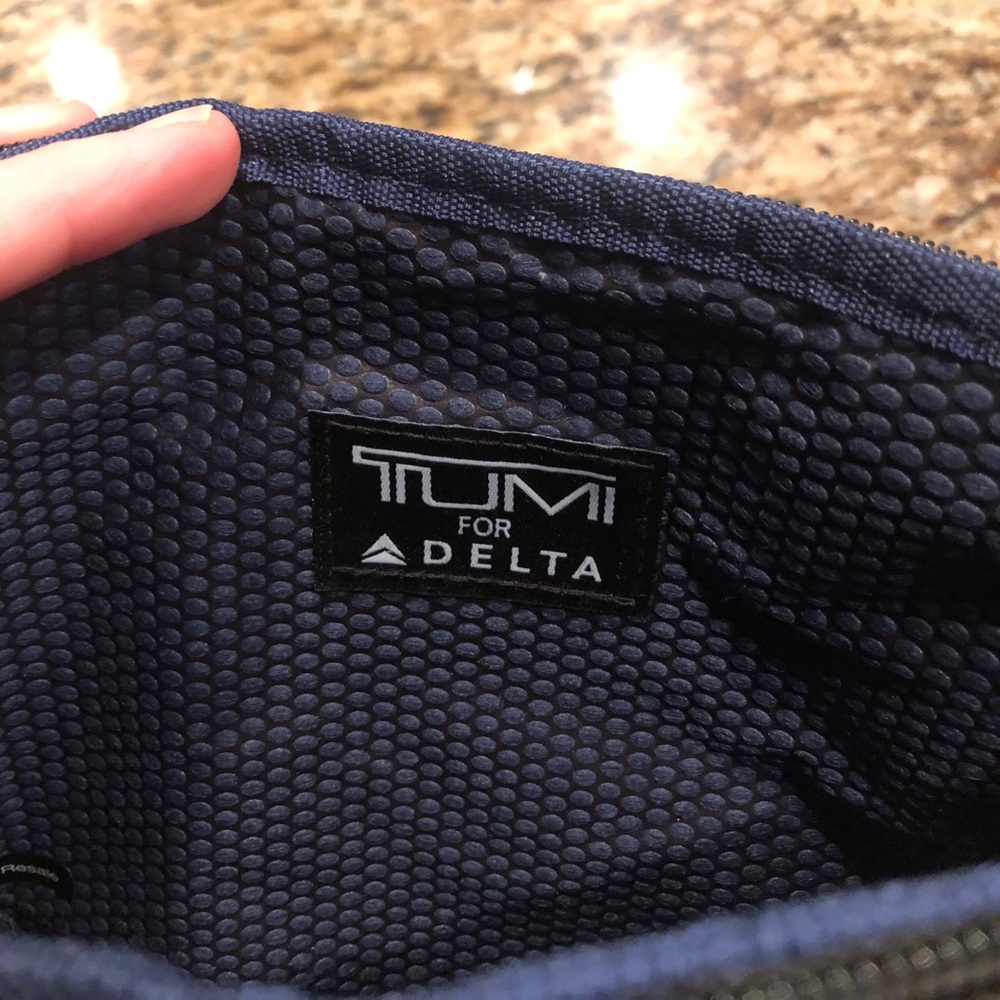 Tuning cosmetic bag - Picture 2 of 5